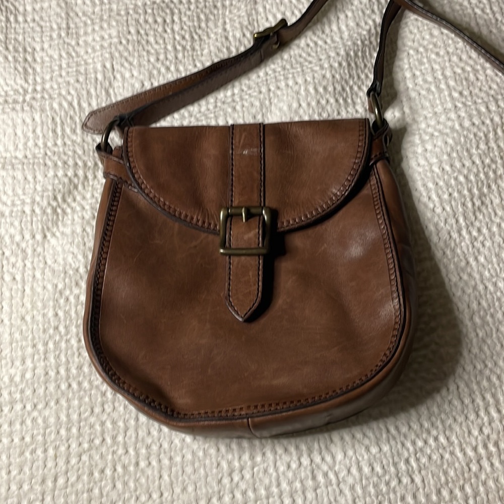 Fossil Brown Leather Crossbody Bag with Brass Buckle